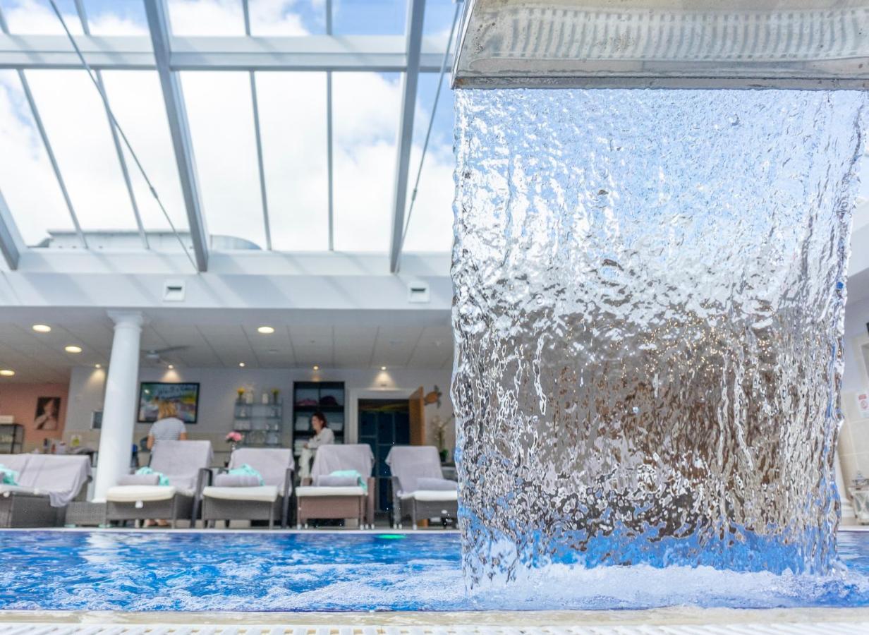 Dudsbury Golf Club - Hotel And Spa Ferndown Exteriör bild