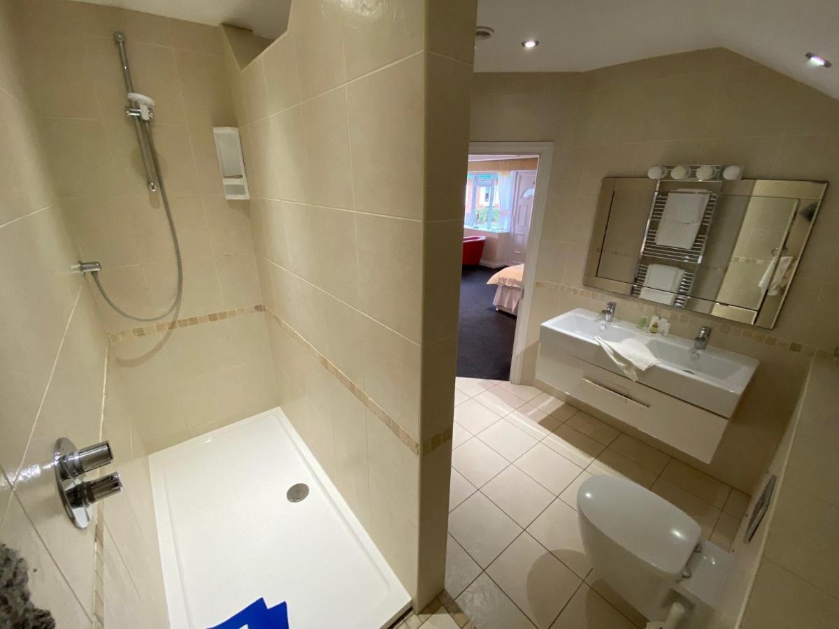Dudsbury Golf Club - Hotel And Spa Ferndown Exteriör bild